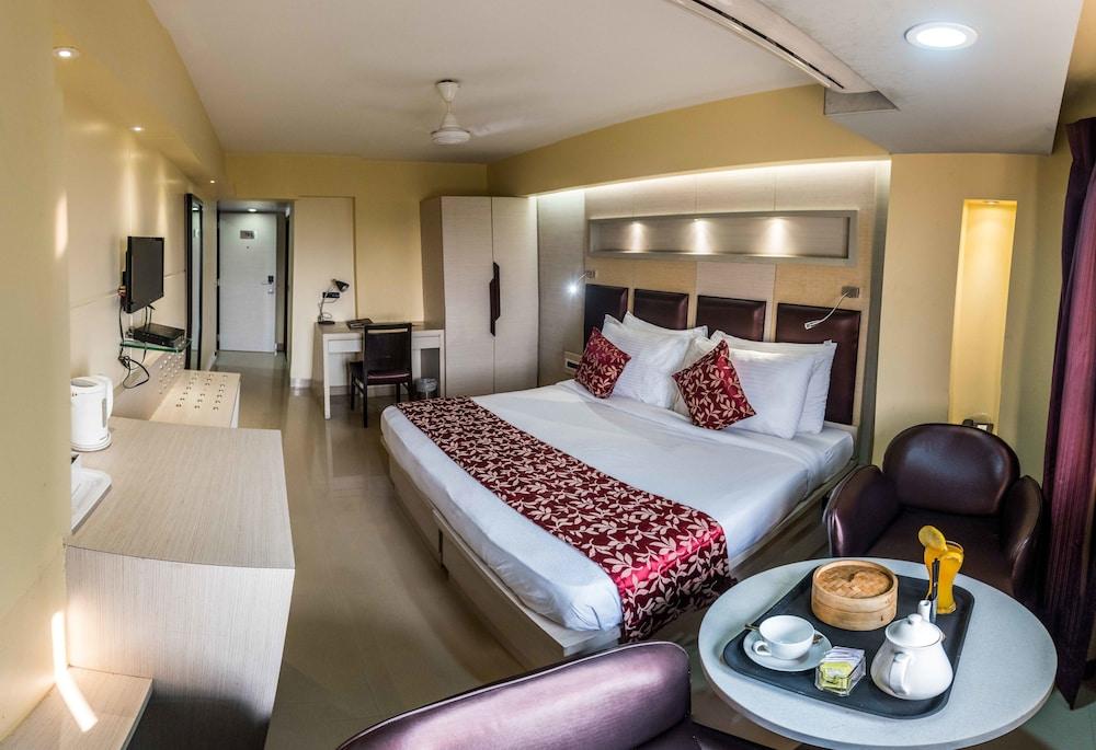 Hotel Oriental Aster - Mumbai International Airport Exterior photo